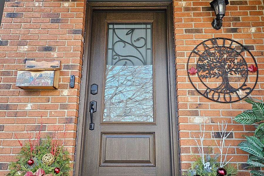 Beautiful Mahogany Woodgrain Fibreglass Door with Brella Fusion Privacy Window